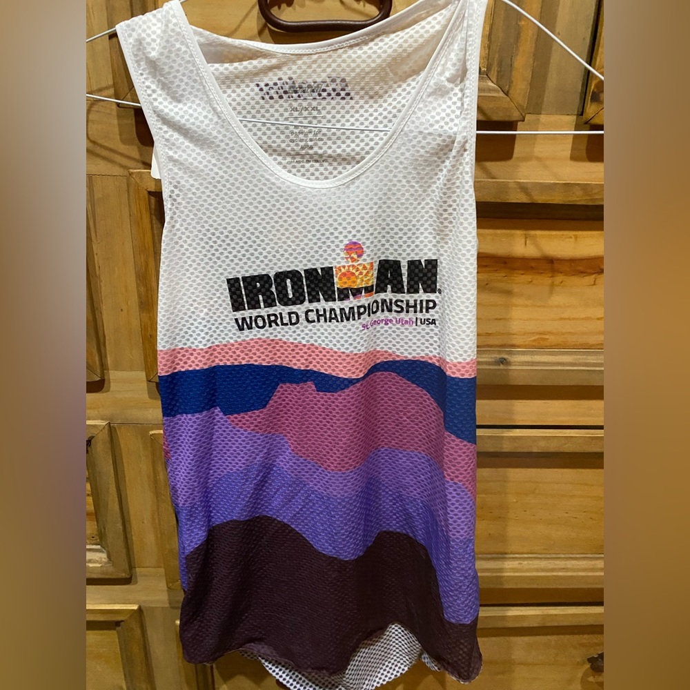 Santini tank women’s L. NWT. Ironman world championship